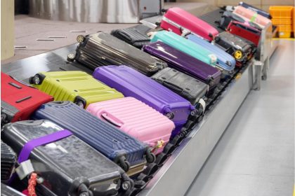 which suitcase gets stolen